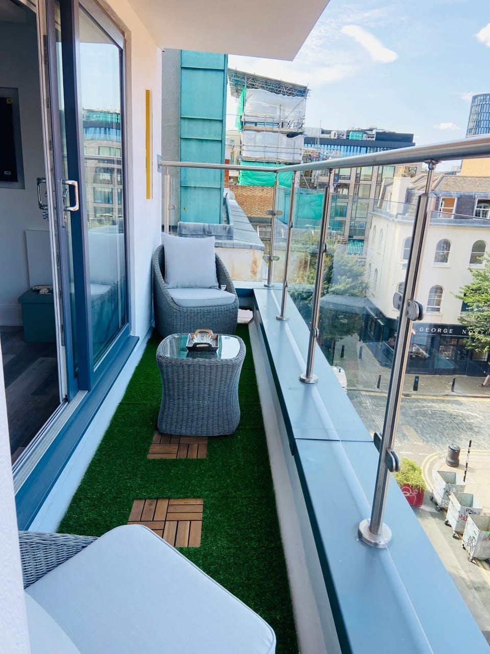View (from property/room), Balcony/Terrace, Seating area