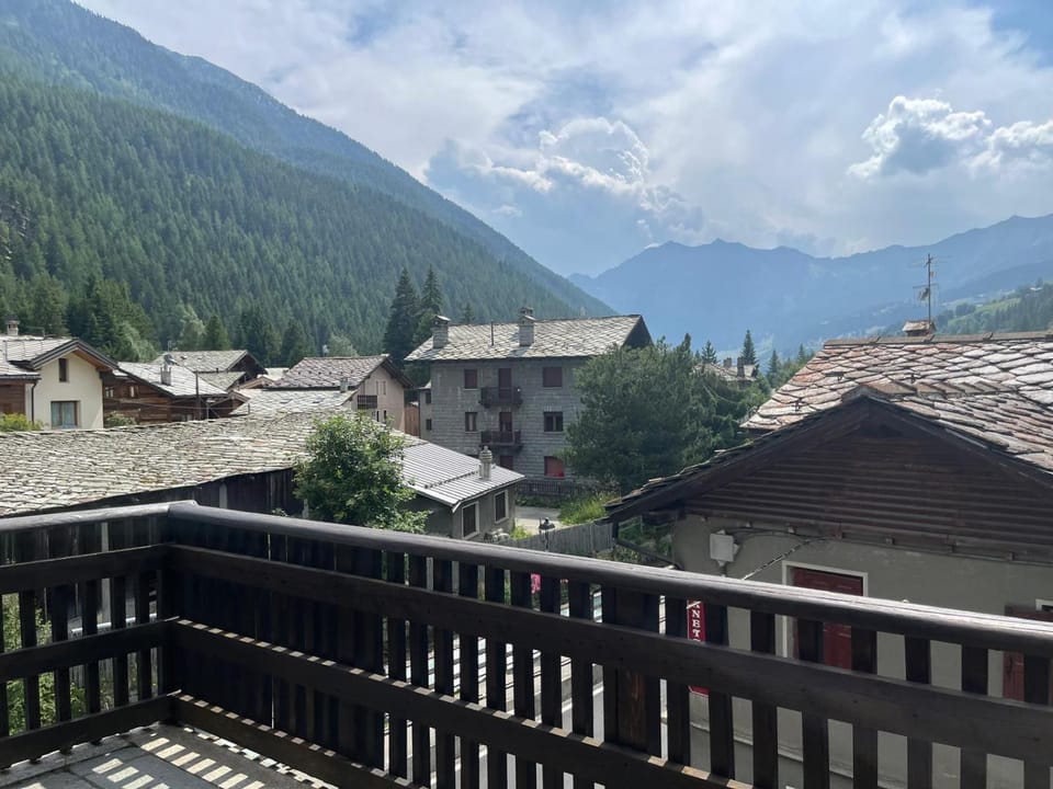 Testa Grigia Apartment in Champoluc