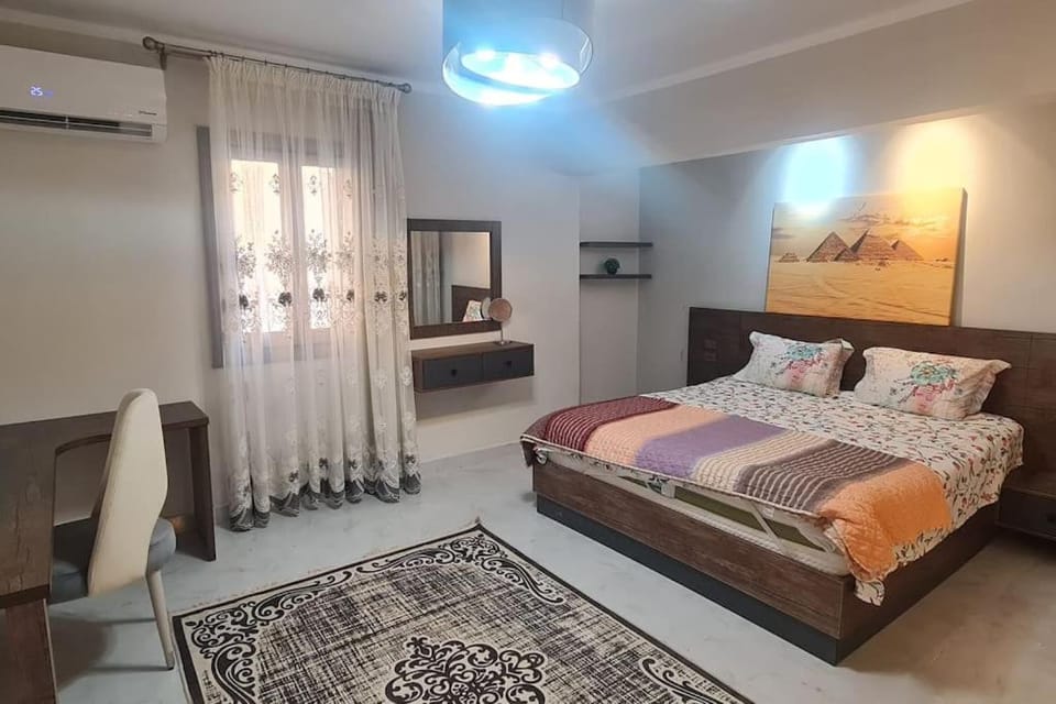 Bed, Bedroom, air conditioner