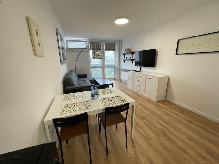 City Centre Chłodna Apartment Apartment in Warsaw