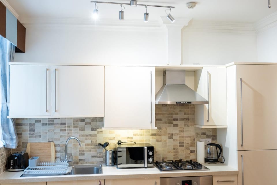 The Guilford Suite by Aureva Residences Apartment in London Borough of Islington