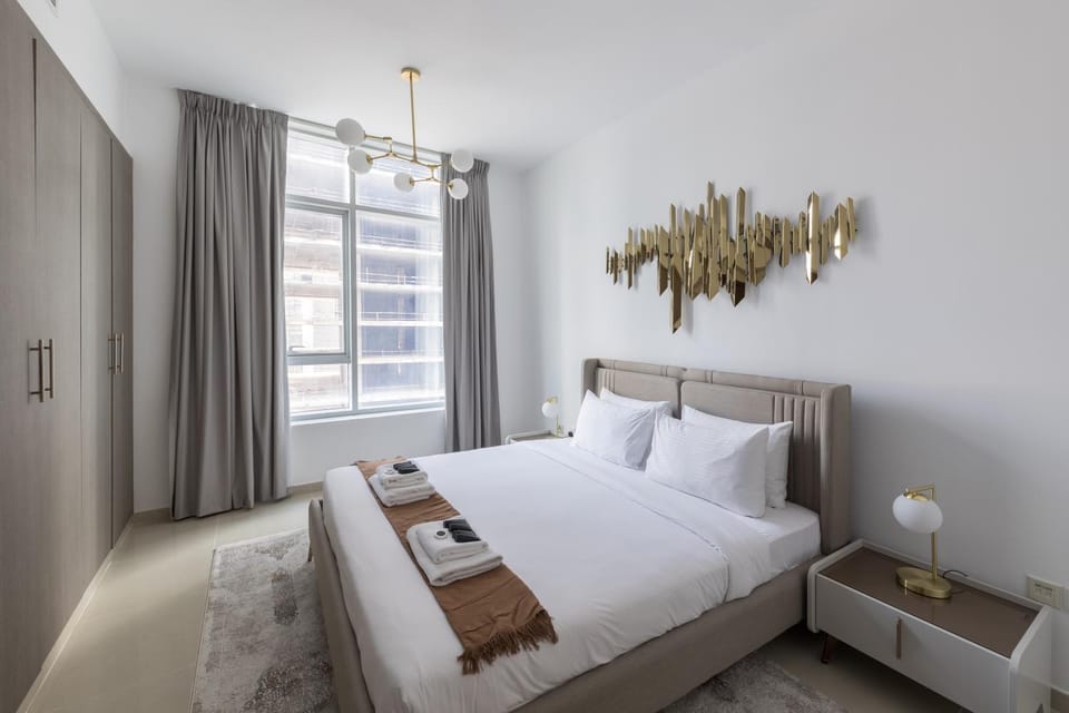 Bed, Photo of the whole room, Bedroom, towels, wardrobe