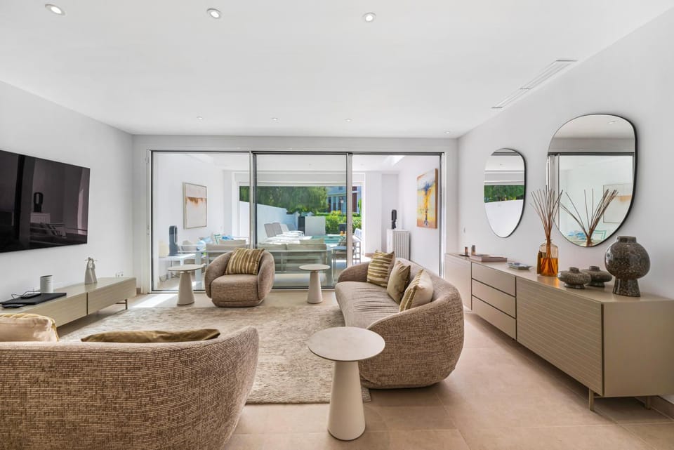 TV and multimedia, Living room