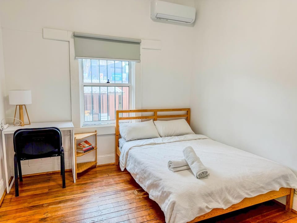 Bed, Seating area, Bedroom, heating, towels, air conditioner
