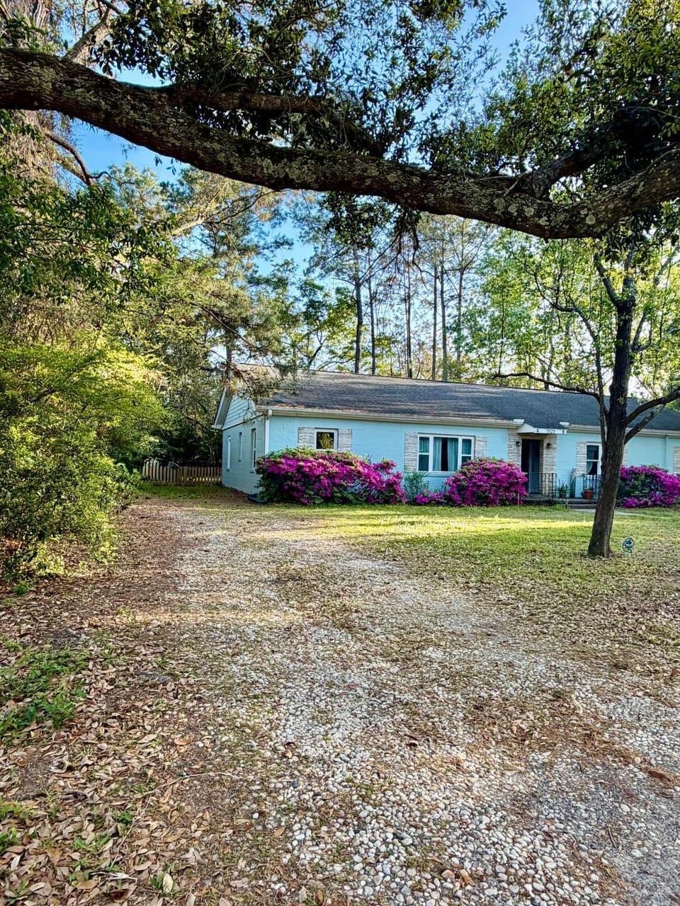 Casita Theresa- 5 min to downtown 15 min to beach House in James Island