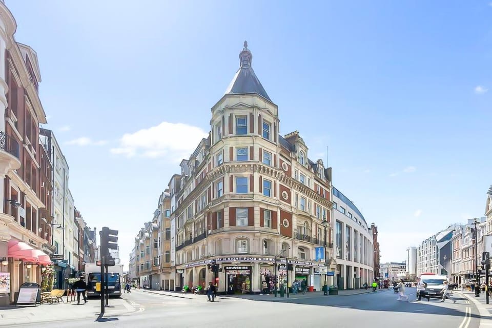 Stylish Studio in Piccadilly Central London VR2 Apartment in City of Westminster