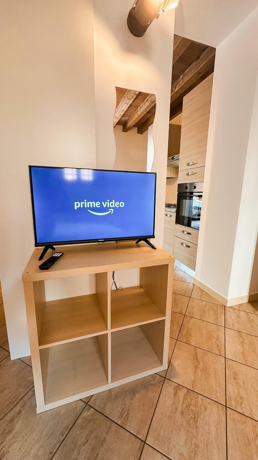 Communal lounge/ TV room, TV and multimedia, Evening entertainment