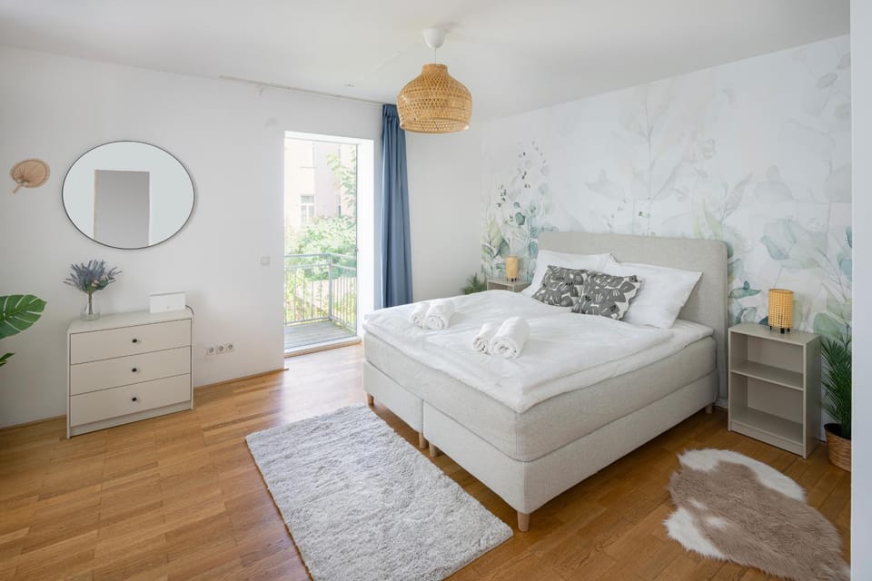 Bed, Photo of the whole room, Bedroom, towels, wardrobe