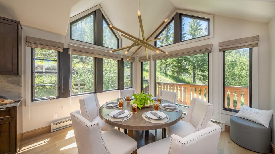 Beacon Retreat House in Beaver Creek