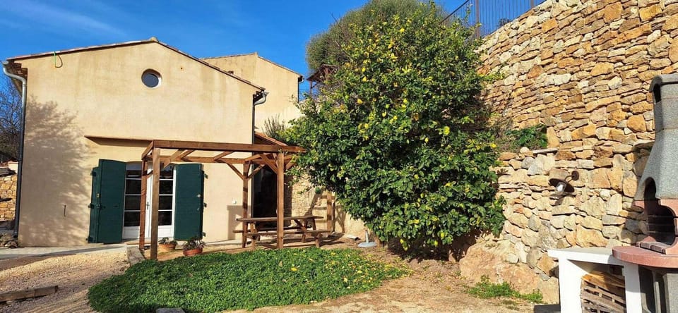 Mourvèdre et cinsault House in La Cadière-d'Azur