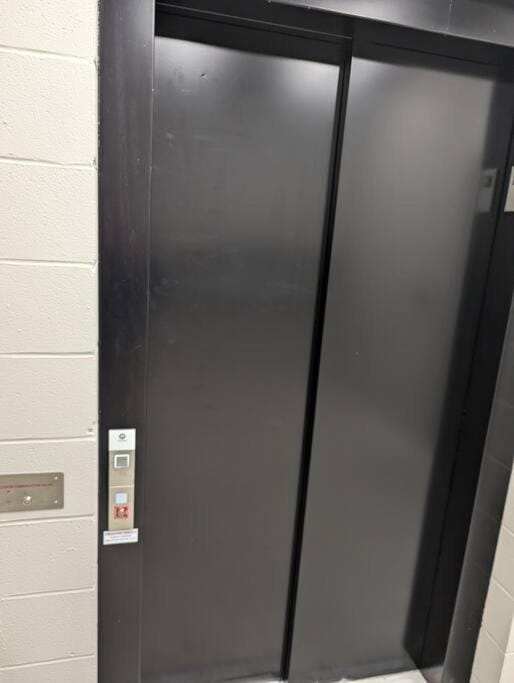 Clay St Suite Apartment in Millersburg