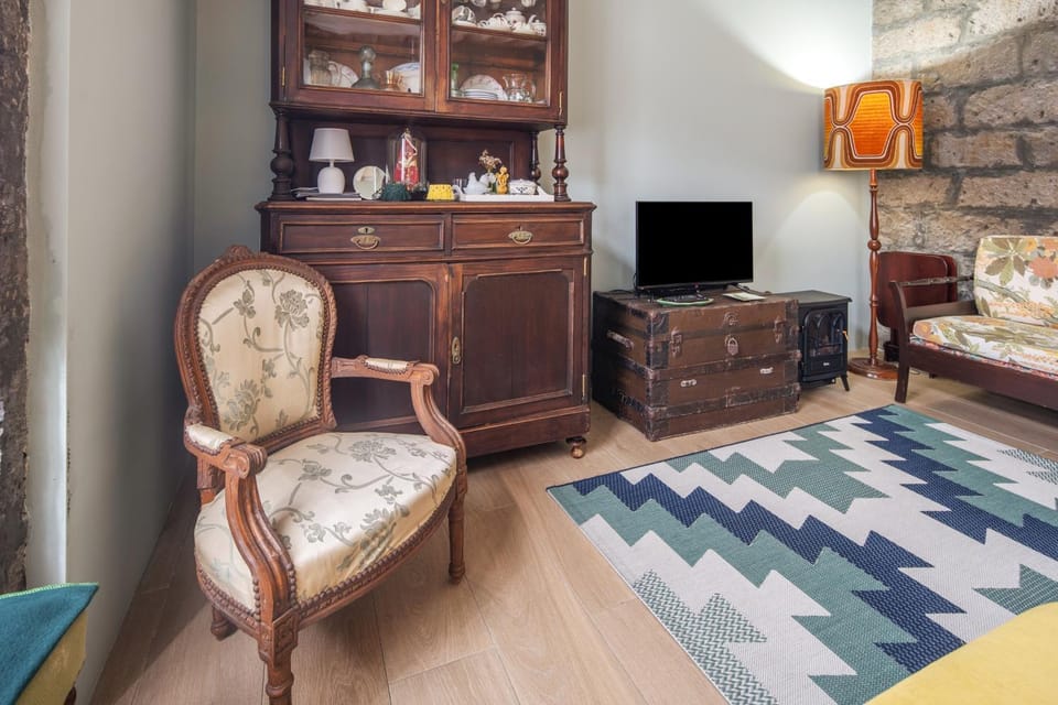 Property building, Living room
