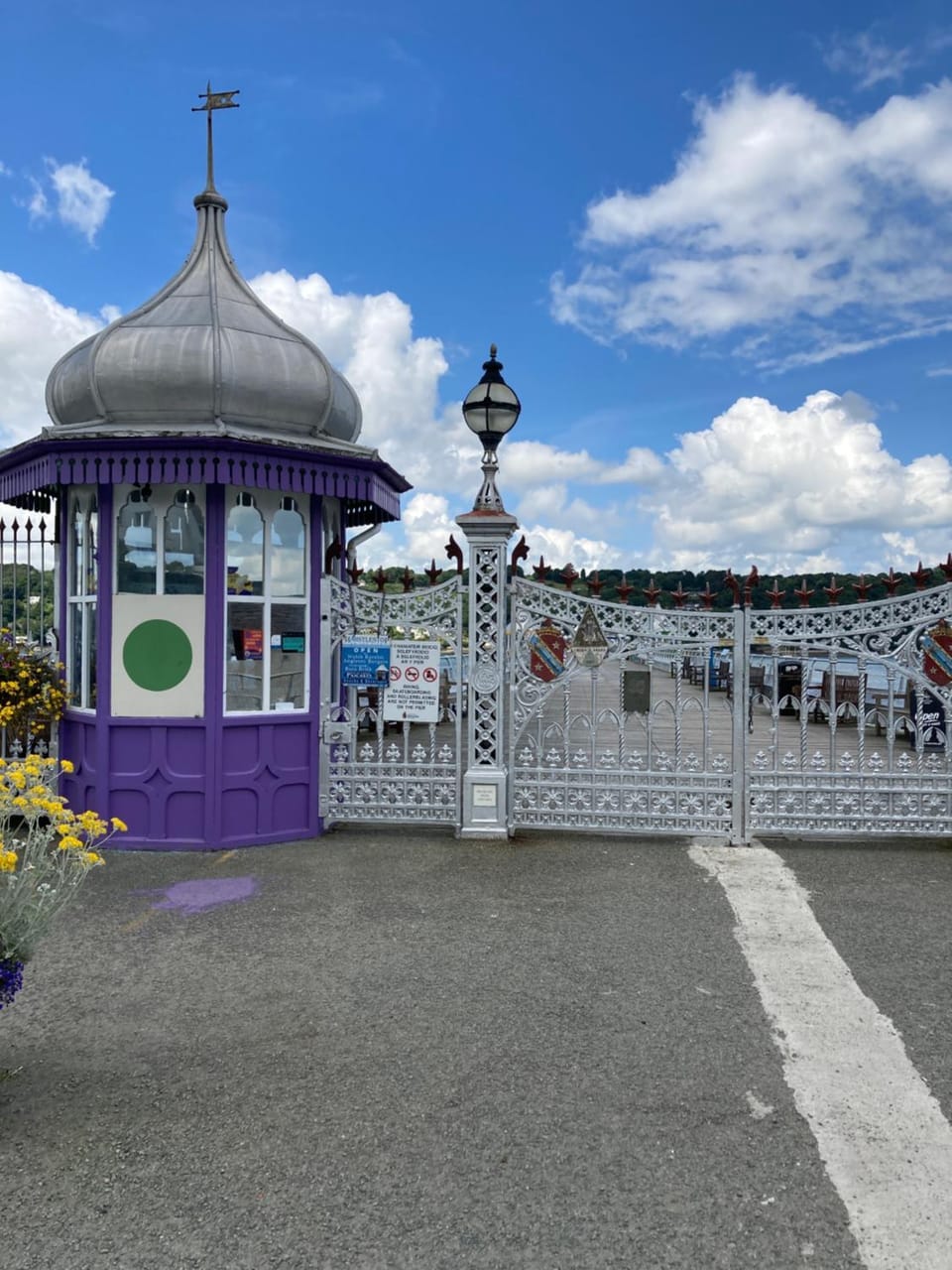 Maurice House 3 bedroom self catering townhouse House in Bangor