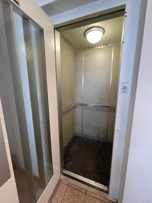 elevator
