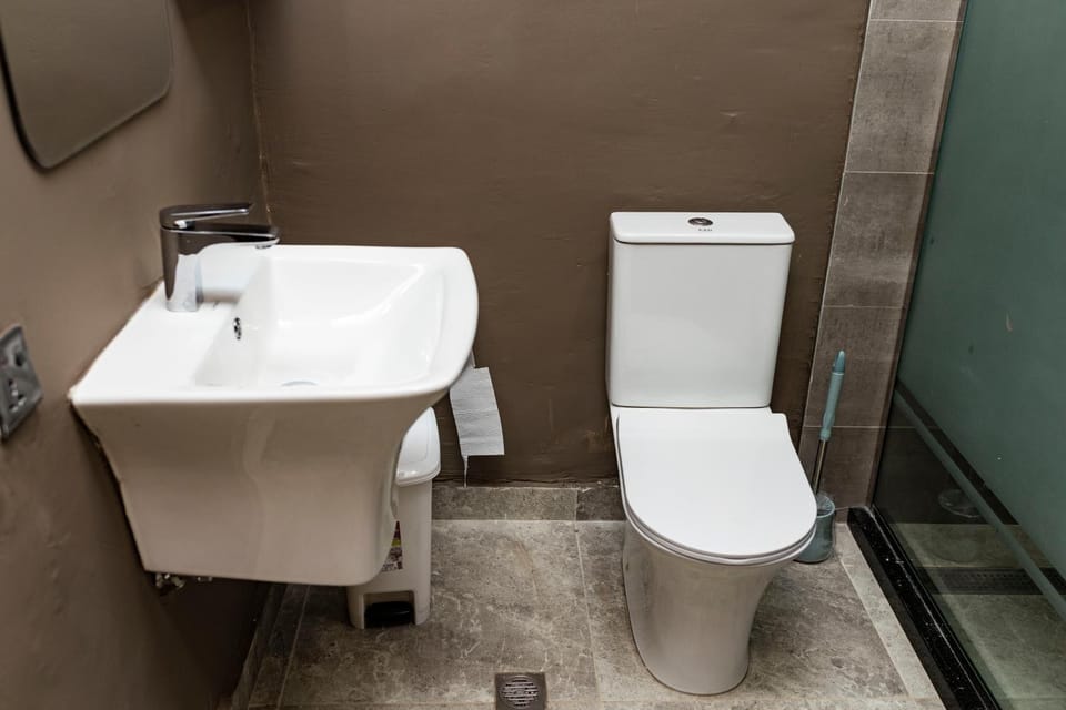 Welcome to Ninamo Suites Apartment in Accra