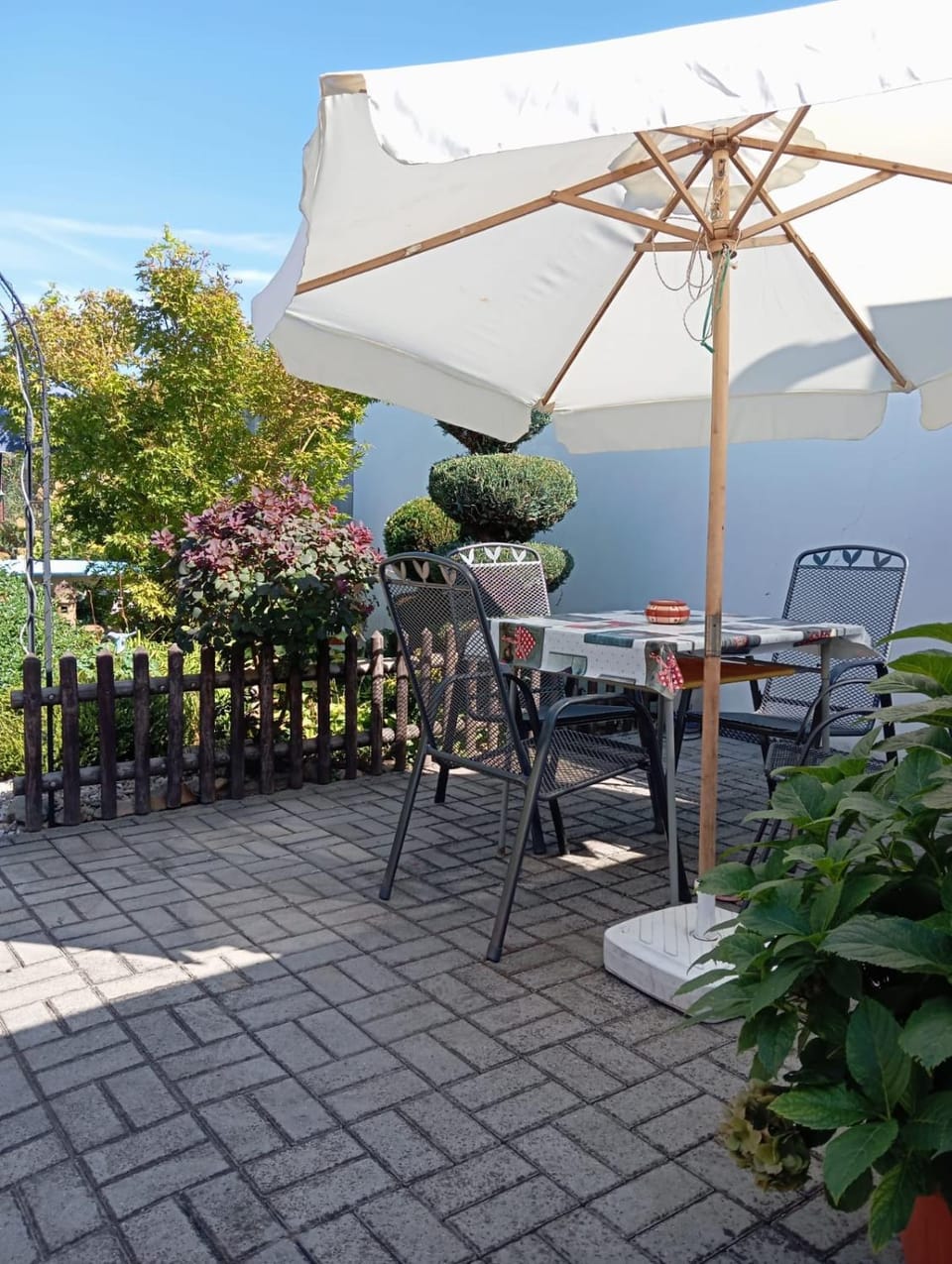 Seating area