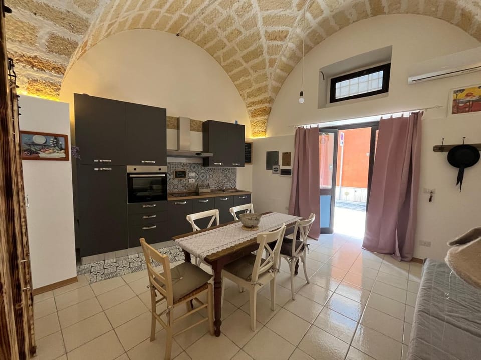 MSD Home Apartment in Galatone