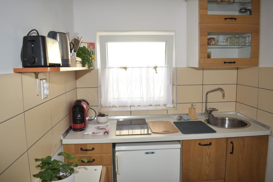 Coffee/tea facilities, Kitchen or kitchenette