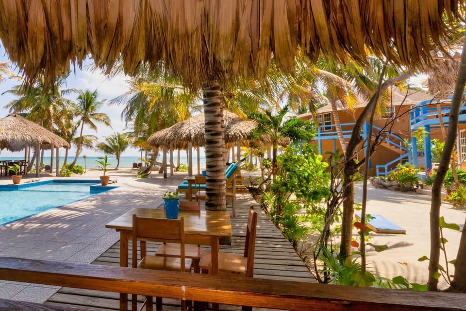 White Sands Cove L02-Gardenview 1 BR Studio by Stay Floreo Apartment hotel in Belize District