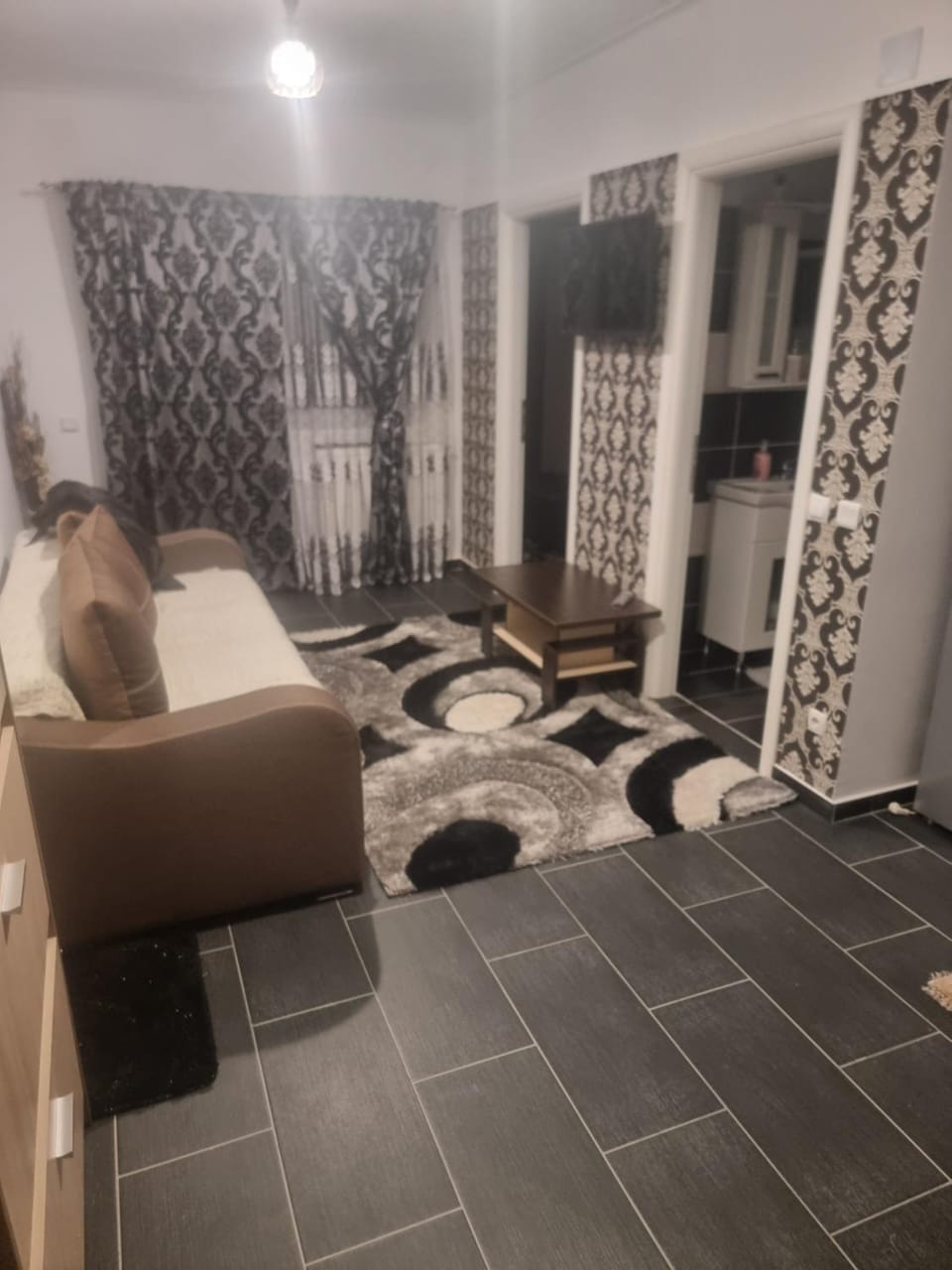 Bed, TV and multimedia, Living room, Seating area