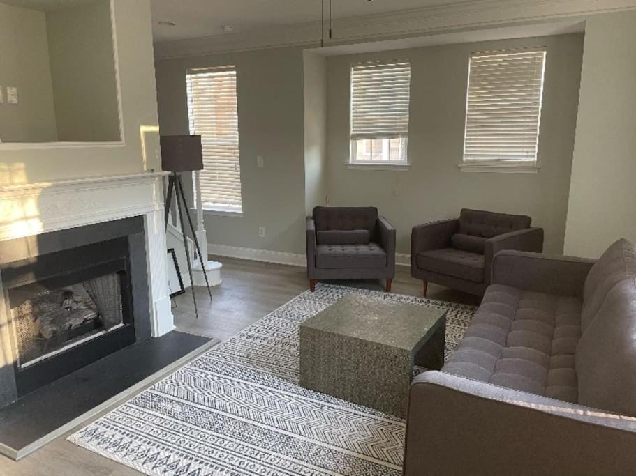 Cozy Corner Townhome House in Cornelius