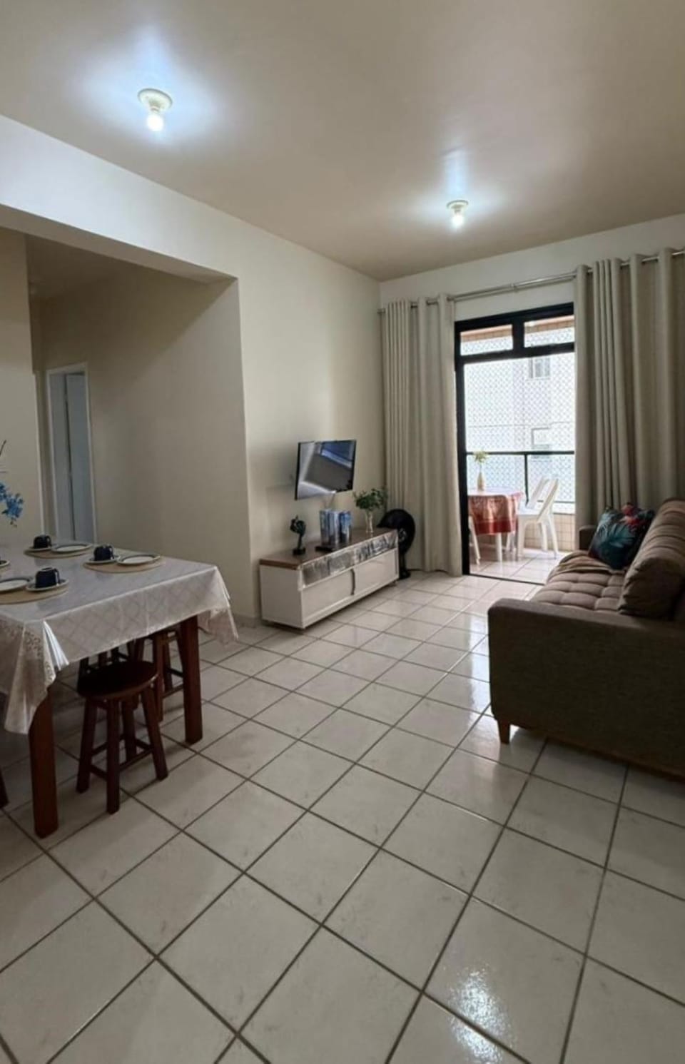 Communal lounge/ TV room, Living room