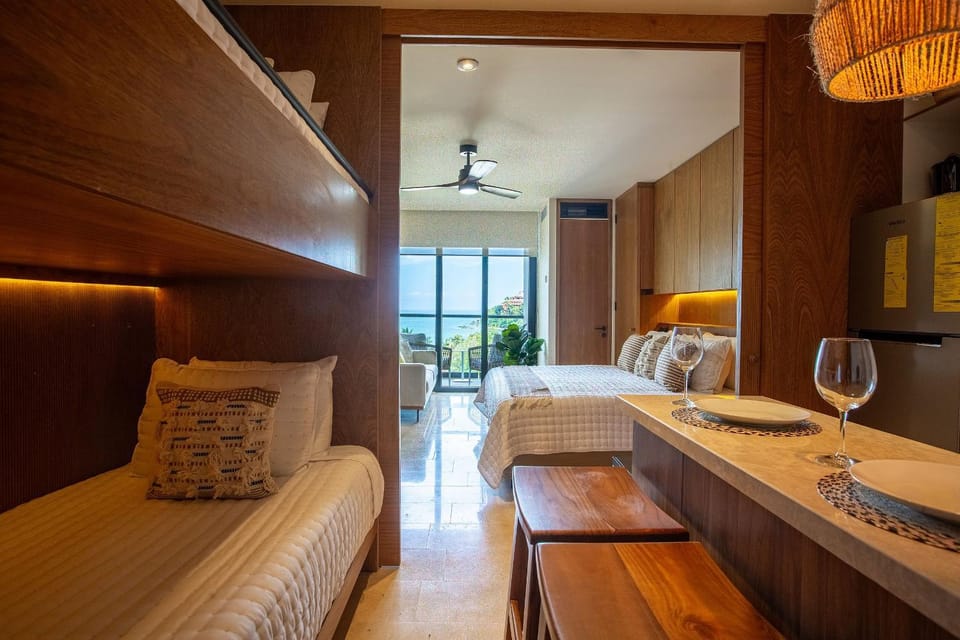Kitchen or kitchenette, Photo of the whole room