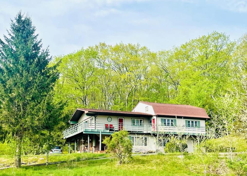 The Great Heron Nest, Catskill sleeps 4, AC, #6 Apartment in Highmount