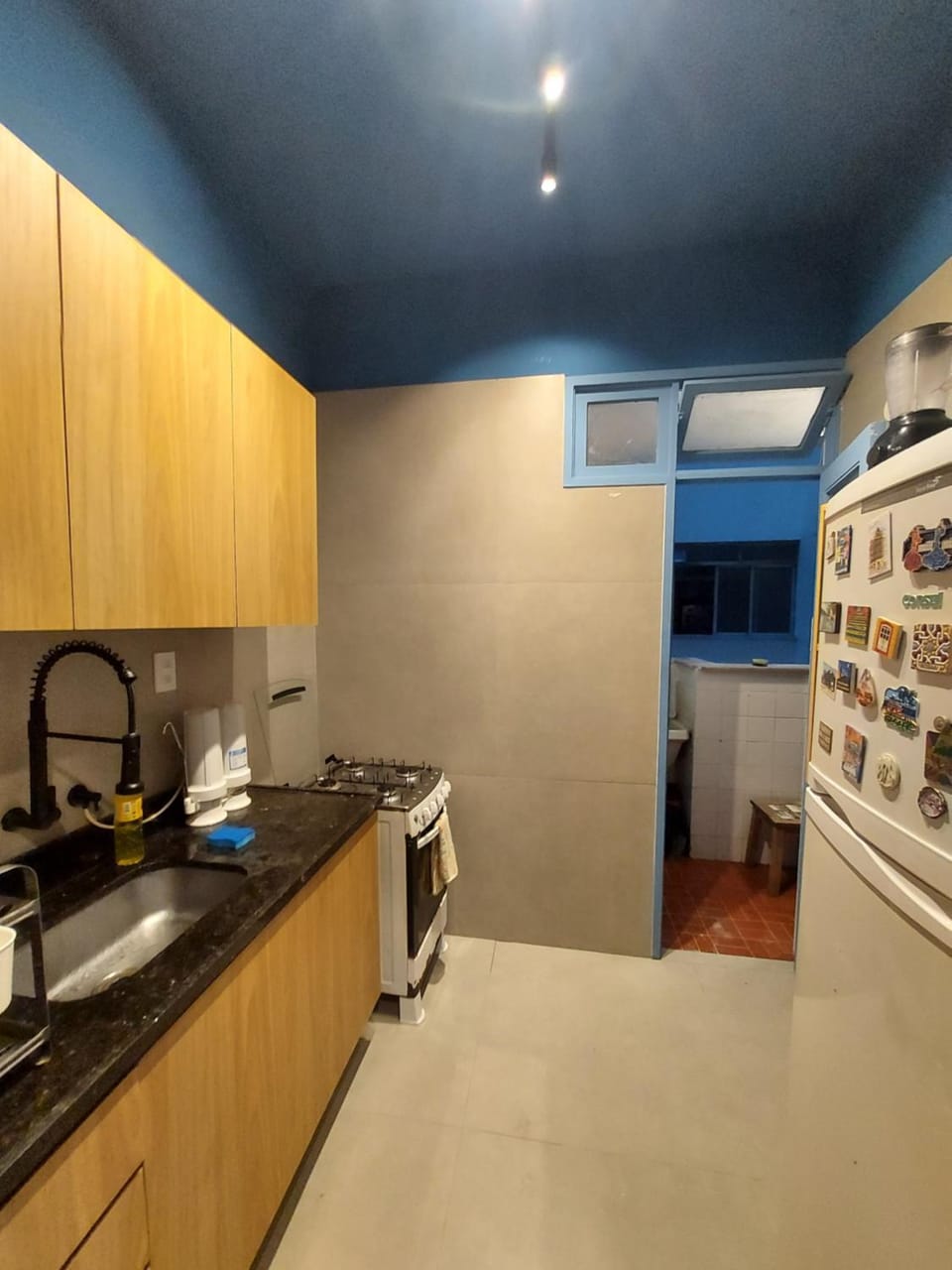 Kitchen or kitchenette, oven, stove
