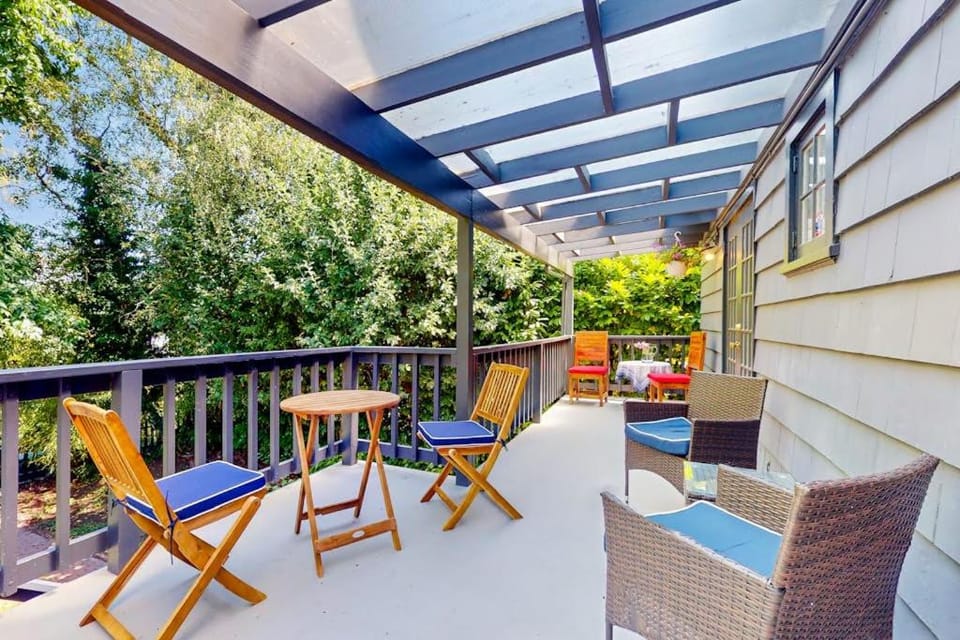 Rosie's Retreat House in Capitol Hill