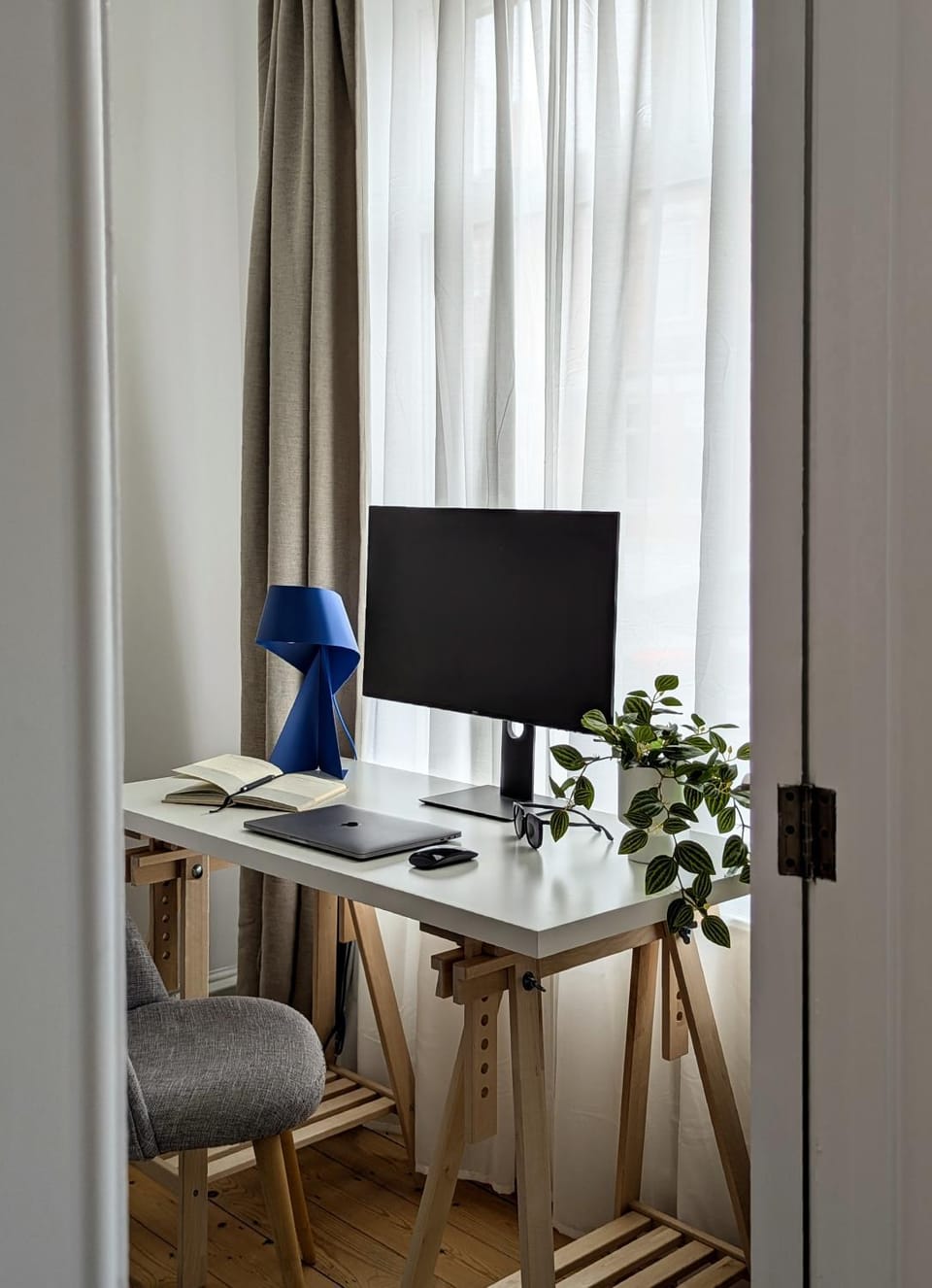 Business facilities, Bedroom