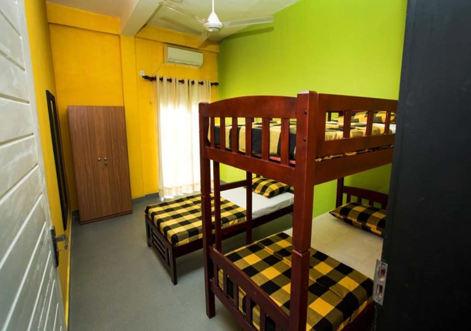 Bed, Bedroom, bunk bed
