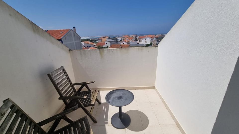 Baleal Paradise Inn Bed and Breakfast in Peniche