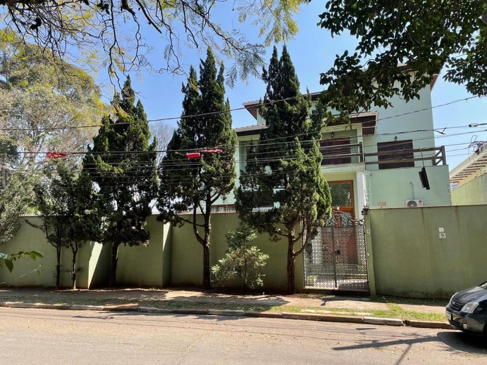 Property building, Street view