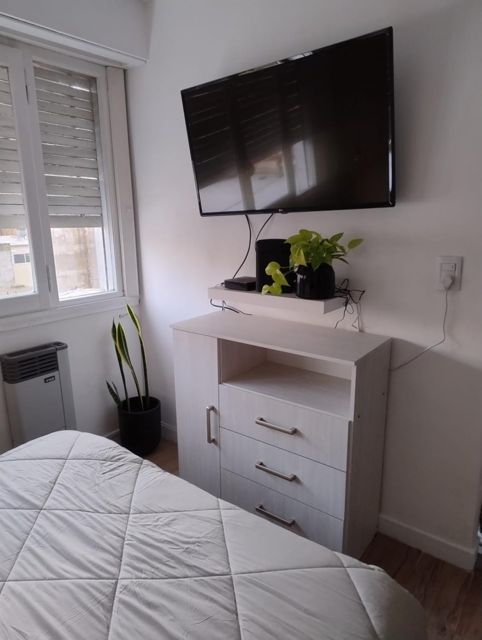 TV and multimedia, Bedroom