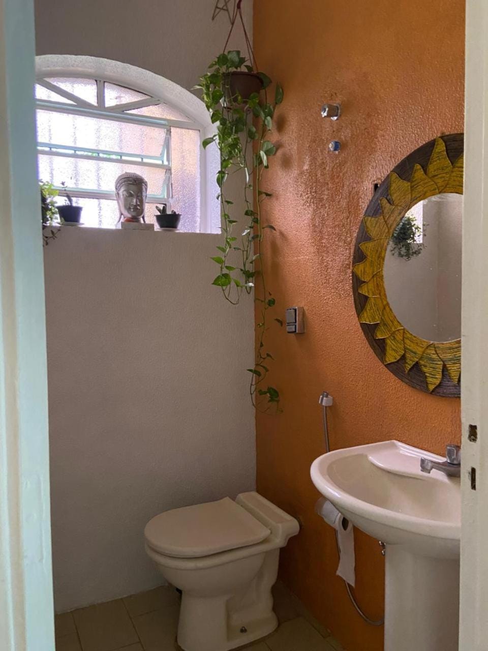Zen Maharani Guesthouse - Qt nº 1 Bed and Breakfast in Bauru