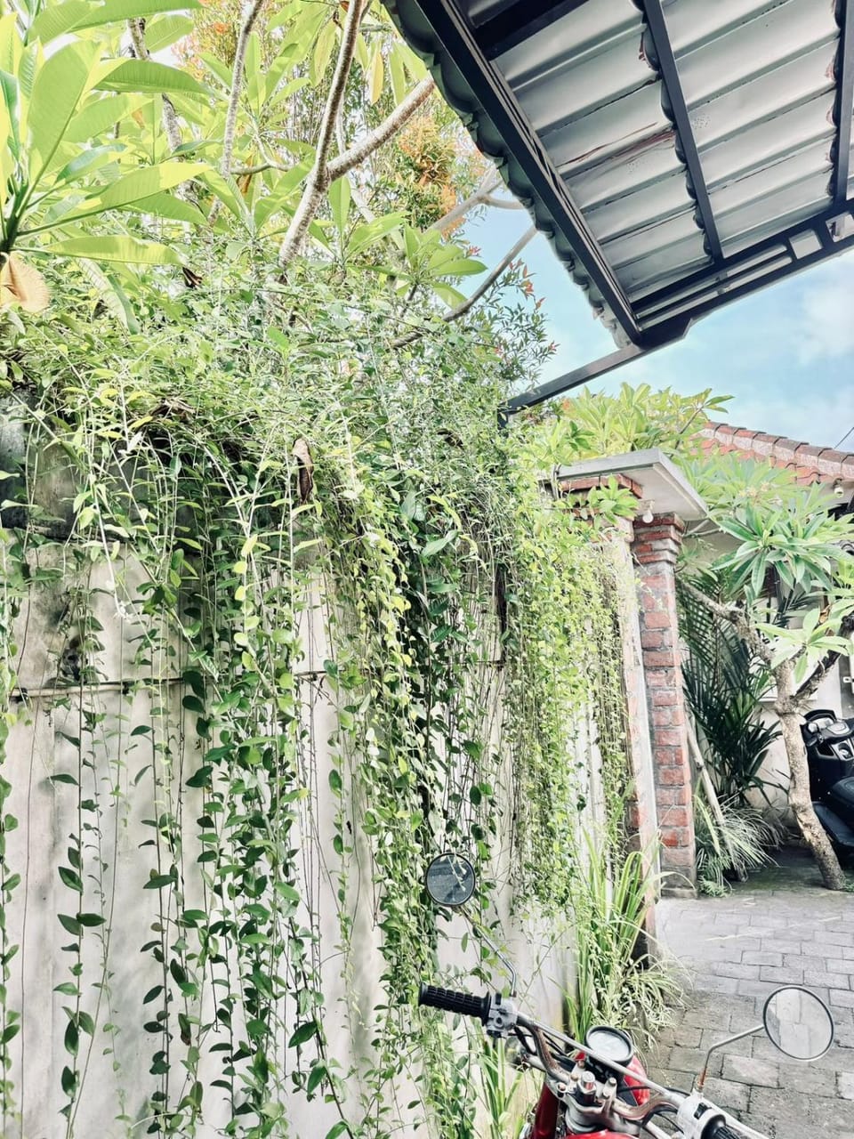 NYOMAN Villa Villa in North Kuta