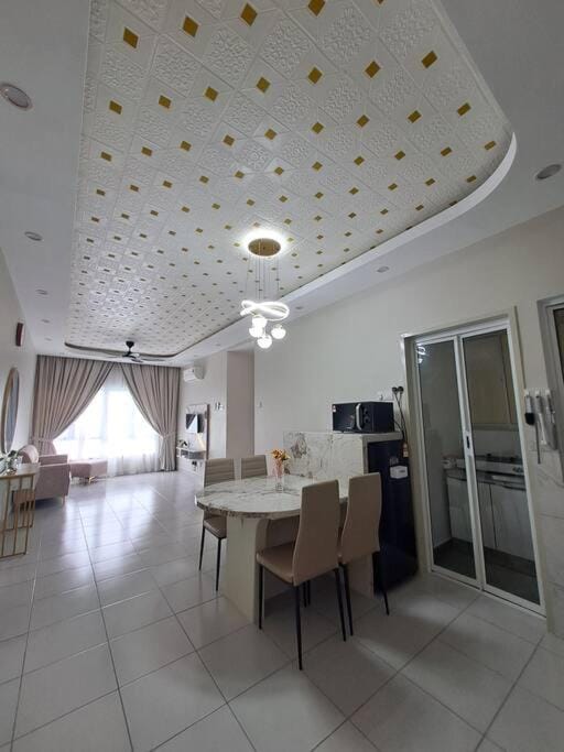 AirHomestay Ostia Bangi Pool & Sunset view Wifi Apartment in Negeri Sembilan, Malaysia