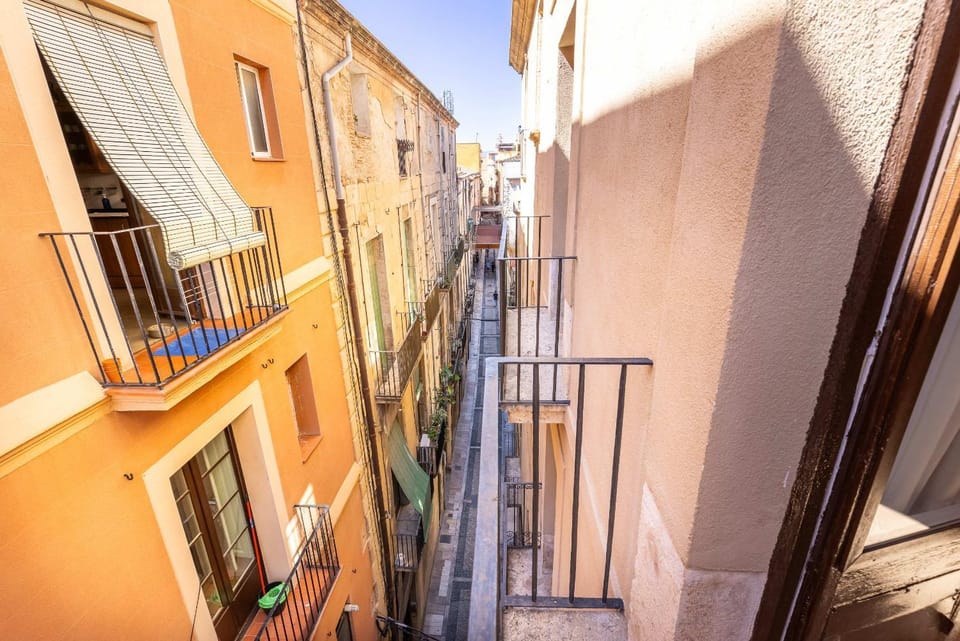 Cavallers Suites - Unik Vacation Apartment in Tarragona