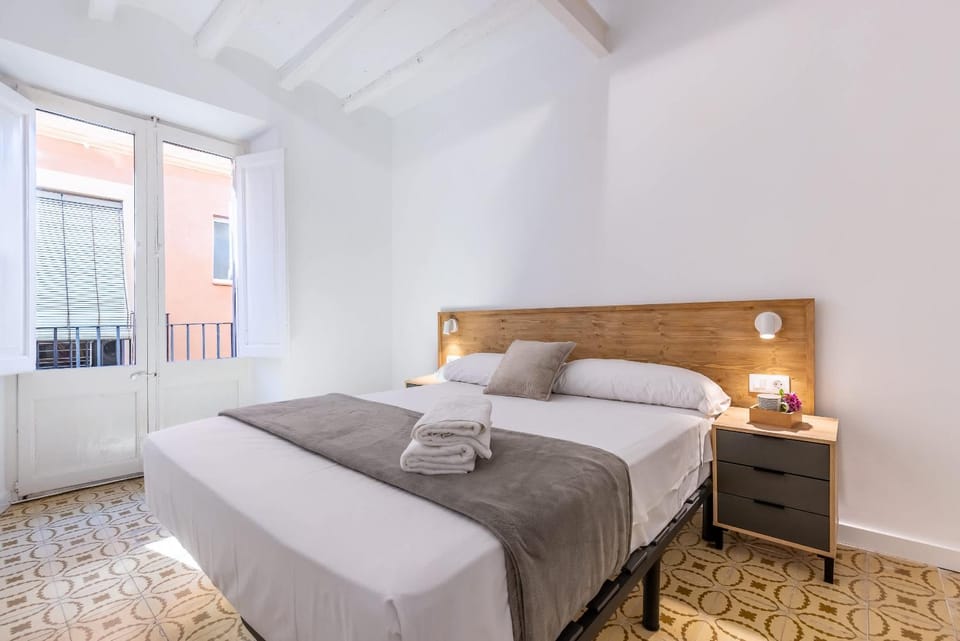 Cavallers Suites - Unik Vacation Apartment in Tarragona