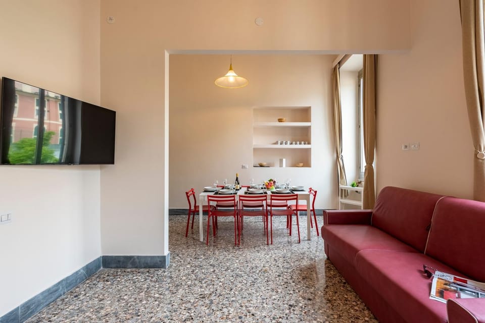 Living room, Dining area