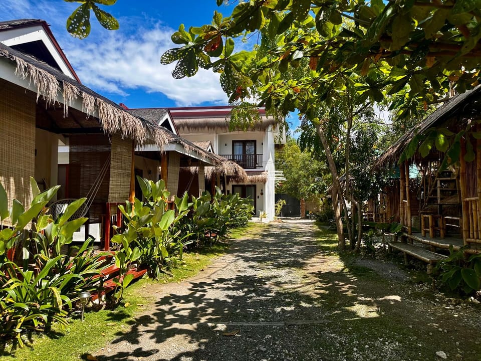 Uzuri Kubo Huts Resort in Central Visayas