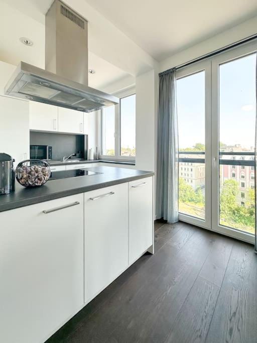 CityLoft - Augsburger Innenstadt-Bismarckviertel - kostenloser Tiefgaragenstellplatz Apartment in Augsburg