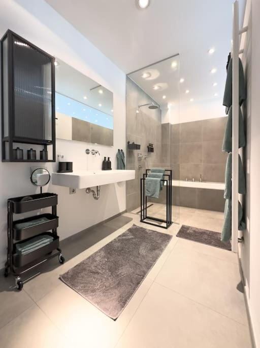 CityLoft - Augsburger Innenstadt-Bismarckviertel - kostenloser Tiefgaragenstellplatz Apartment in Augsburg