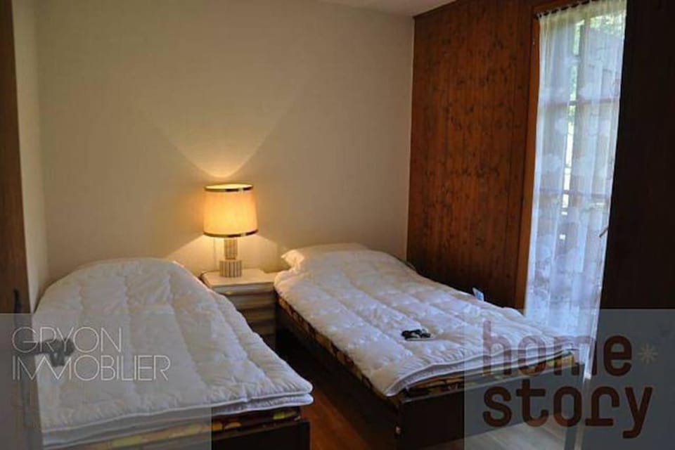 Dauphinelles 12 Apartment in Ollon