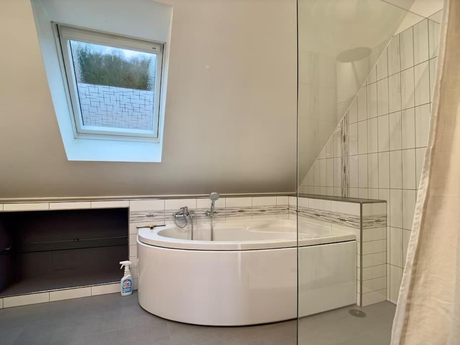 Amfreville la Mivoie - Villa Belle vue - Piscine Apartment in Rouen