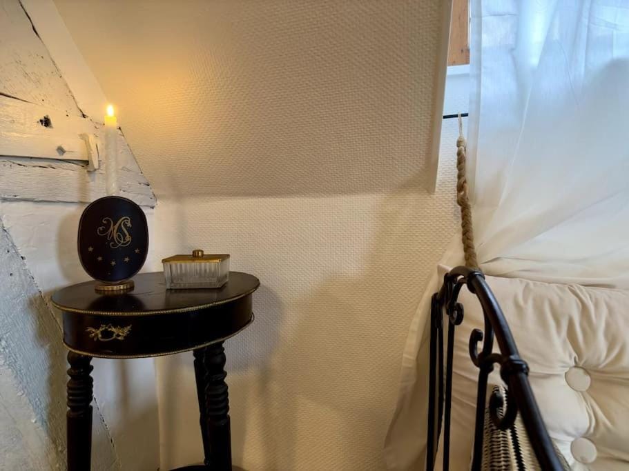 Rouen Hyper centre - L'Antiquaire Apartment in Rouen