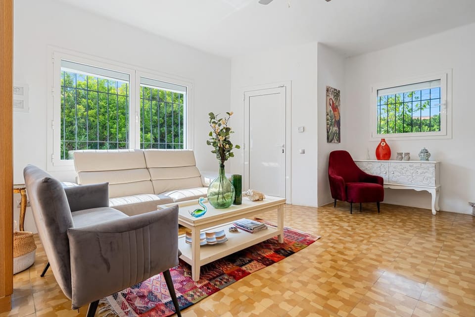 Property building, Living room