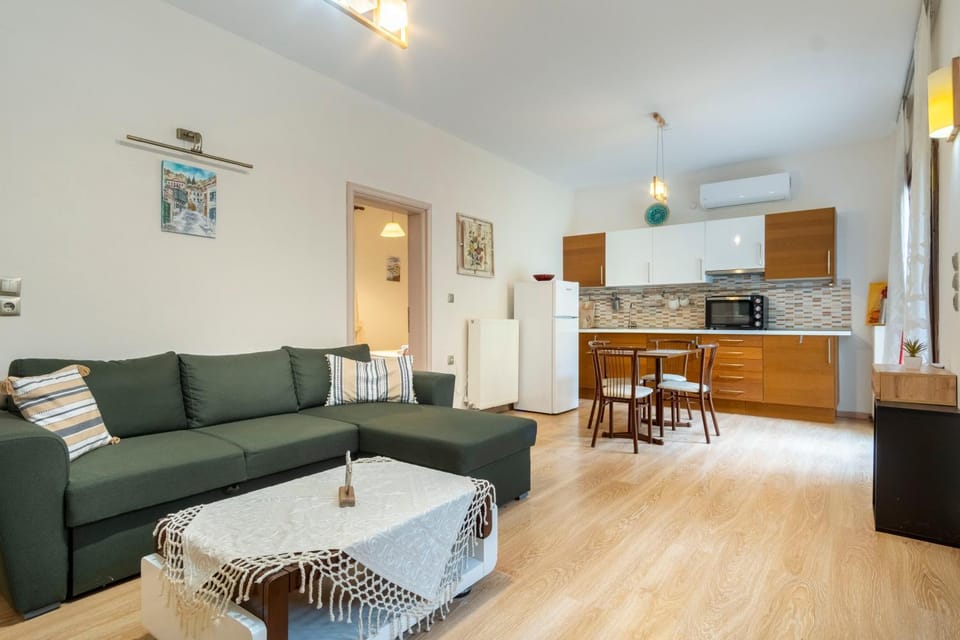 Living room, kitchen