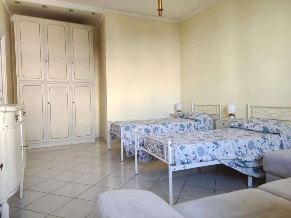 Luminose Camere a San Martino Bed and Breakfast in Genoa